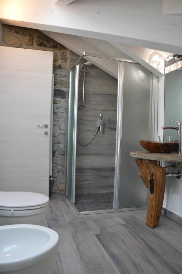 White Suite - Jacuzzi, Swimming Pool & Lake View Lezzeno Eksteriør bilde