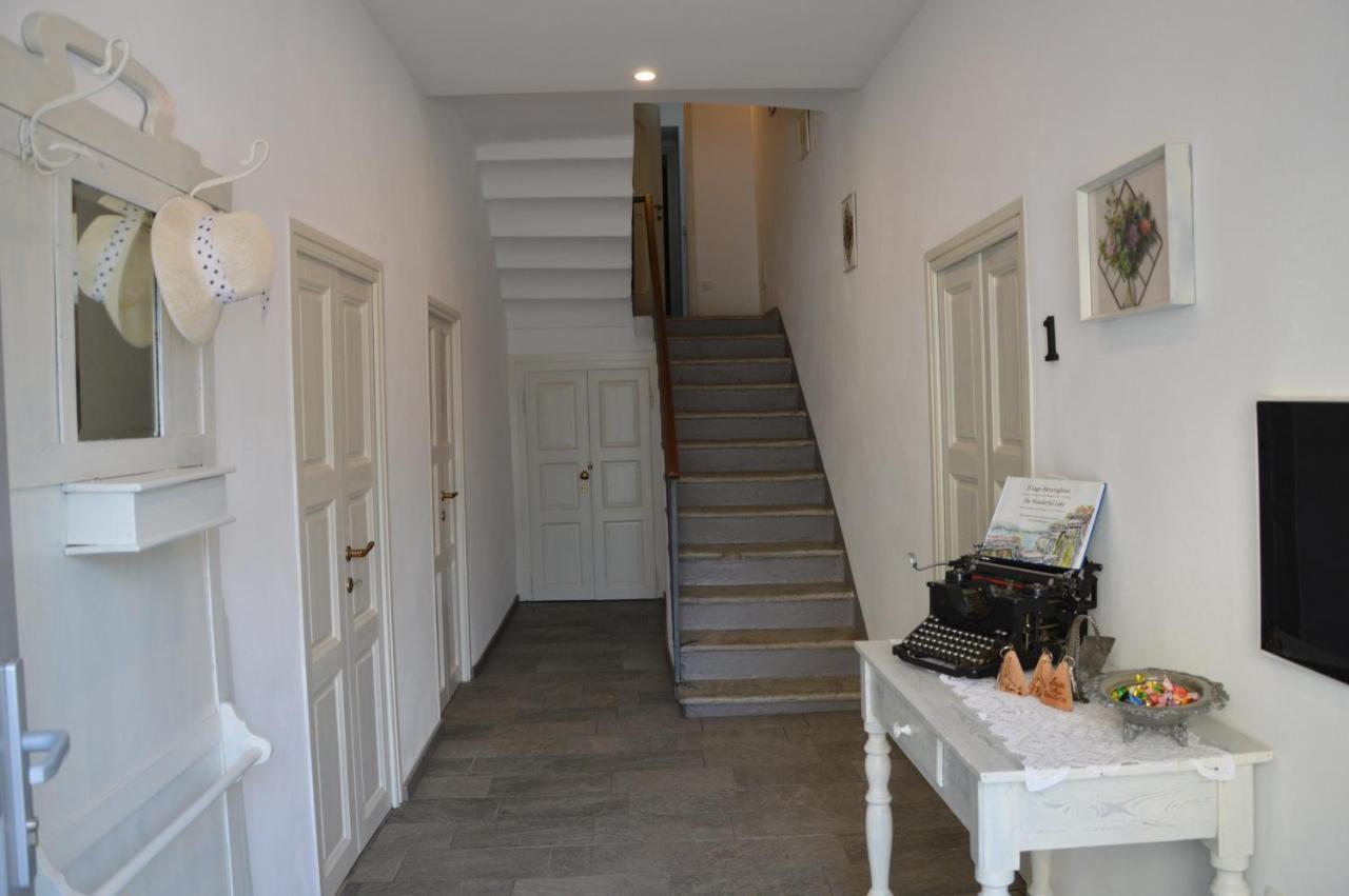 White Suite - Jacuzzi, Swimming Pool & Lake View Lezzeno Eksteriør bilde